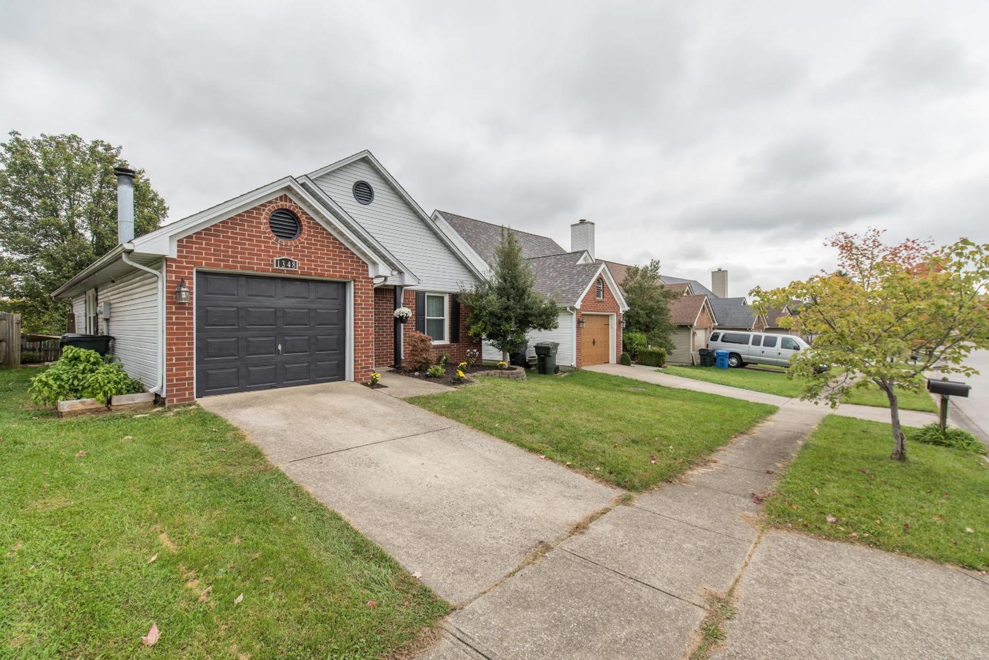 Hamburg Haven Garage Fire Pit 7Mi To Rupp Wifi Villa Lexington Exterior photo